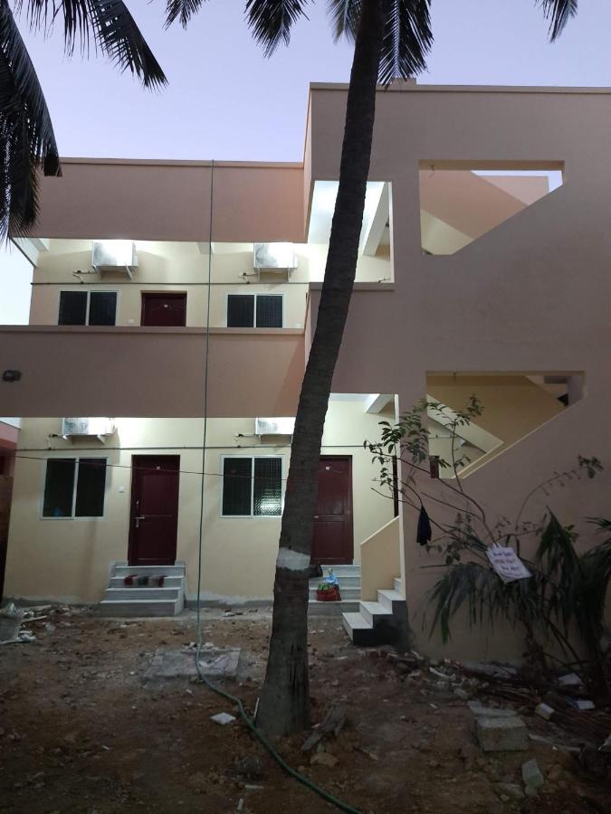 Raghavi Tourist Home Kanyakumari Exterior foto