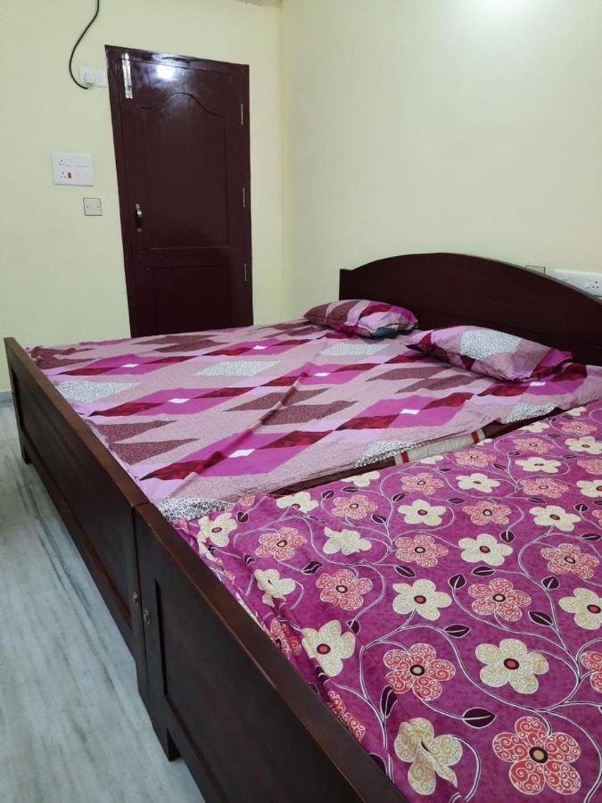 Raghavi Tourist Home Kanyakumari Exterior foto